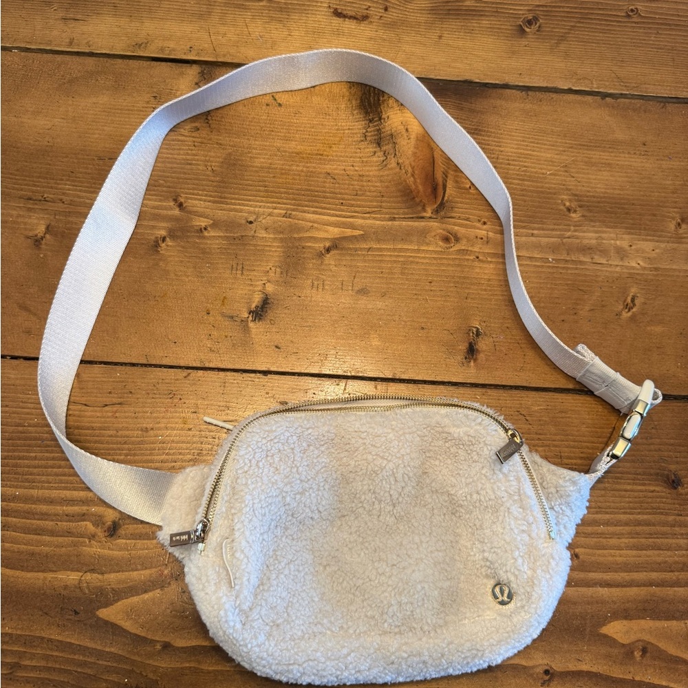 lululemon athletica White Sherpa Belt Bag